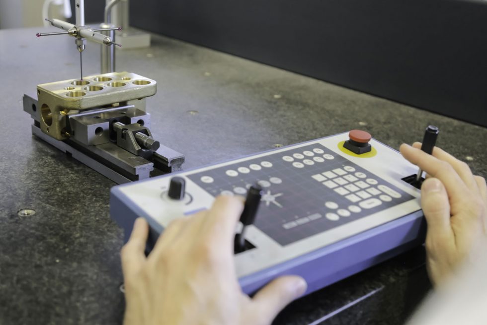 Officina meccanica di precisione a Pagazzano BG, produciamo pezzi in larga serie e lavorazioni meccaniche particolari